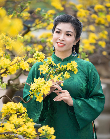 Chị Hoàng Nga